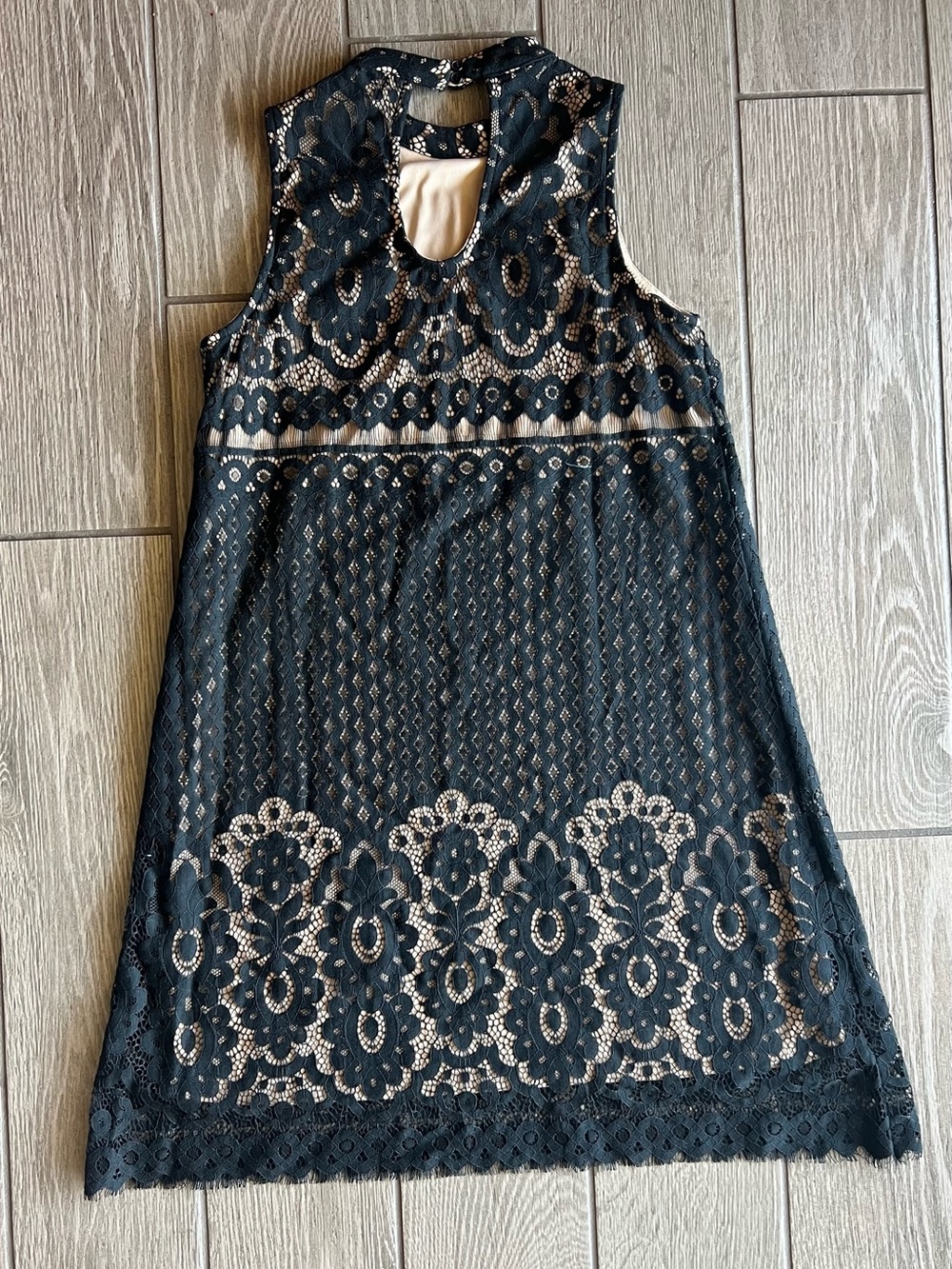 love, Fire Black Lace High-Neck Mini Dress Size Medium - Picture 5 of 13